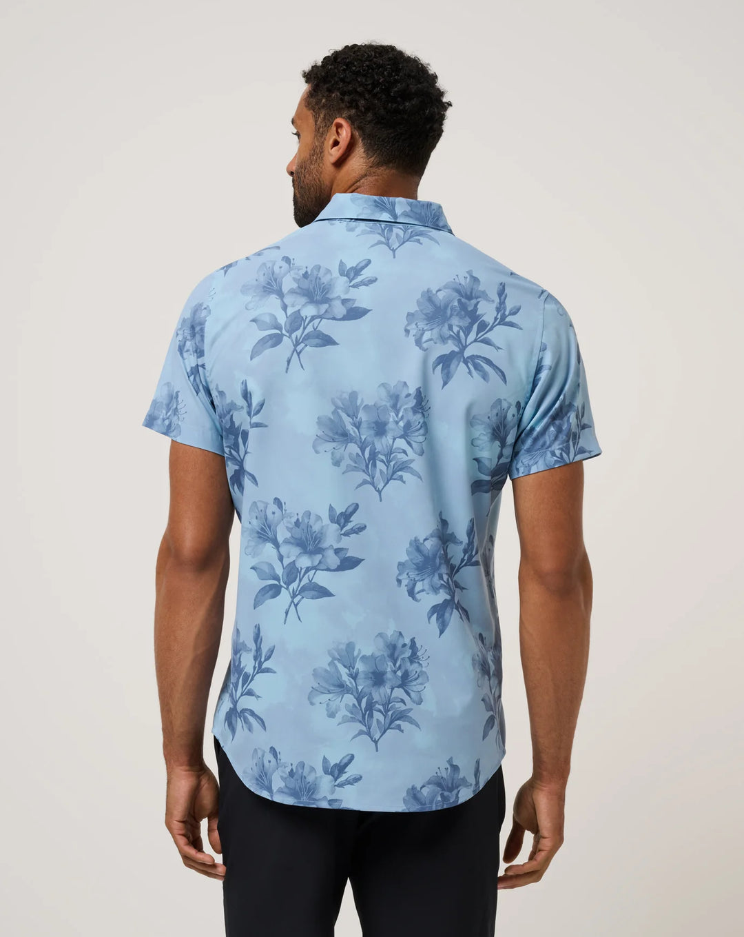 Techwoven Seashelf Button Up