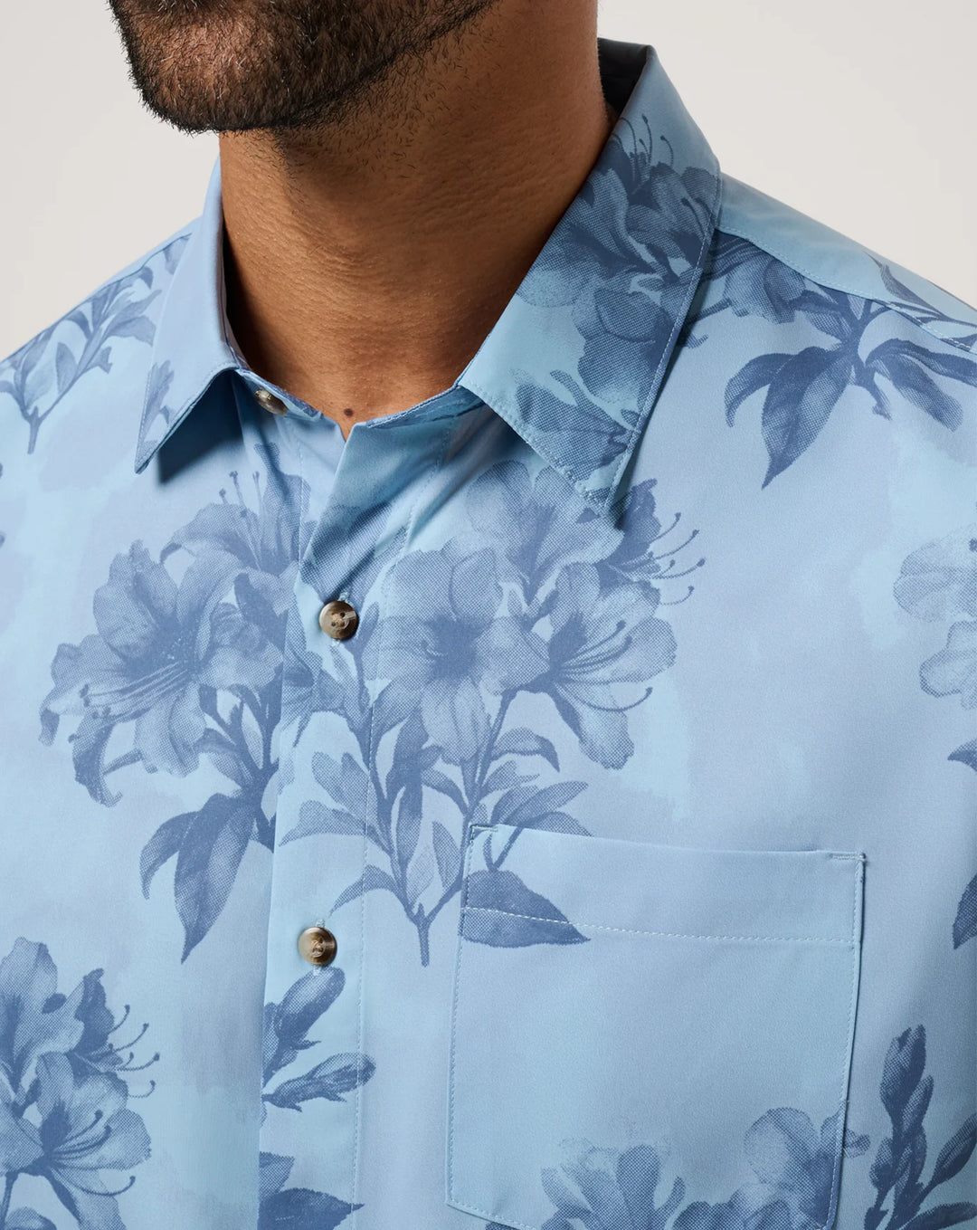 Techwoven Seashelf Button Up