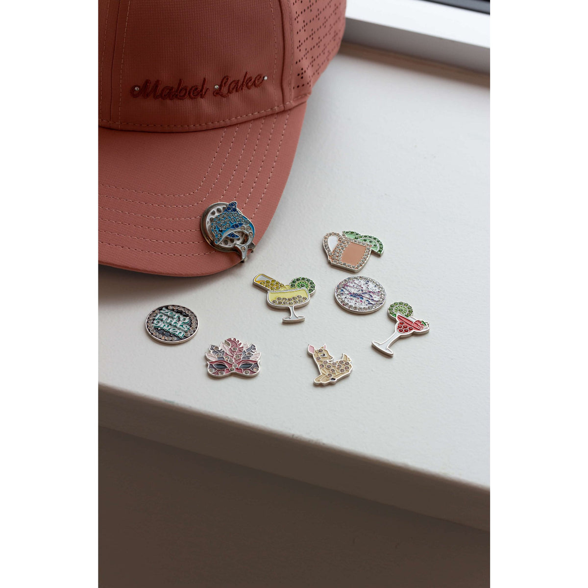 Bling Mexican Bulldog Ball Marker & Hat Clip Set