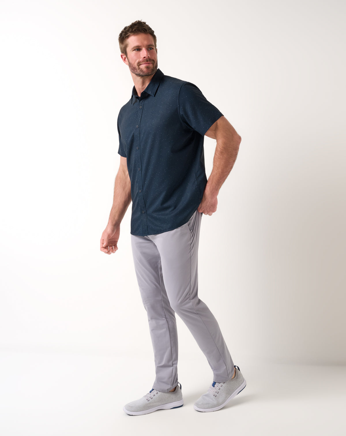 Techwoven Chartered Button Up
